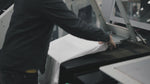 Carregar e reproduzir vídeo no visualizador da galeria, DTG T-shirts Fulfillment Only.mp4

